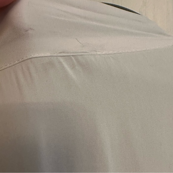 $7 - White Bridal Robe - Picture 3 of 6